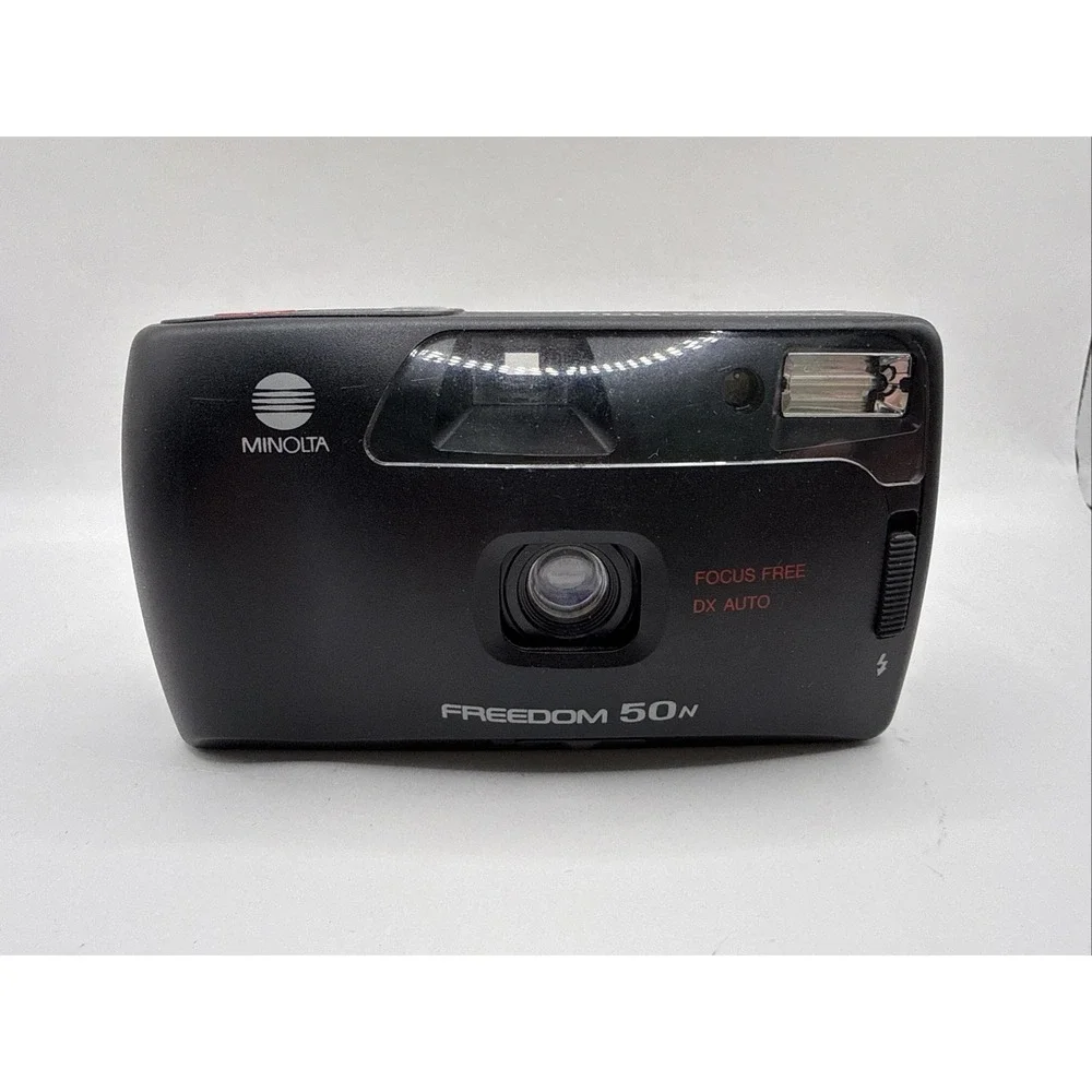 Minolta Freedom 50N Focus Free DX Auto Point And Shoot Film Camera - Works